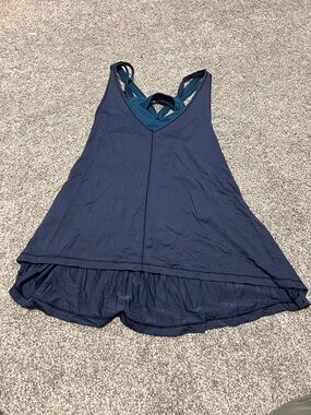 Lululemon The Oneness Tank in Heathered Inkwell / Teeny Dot Alberta Lake Menthol